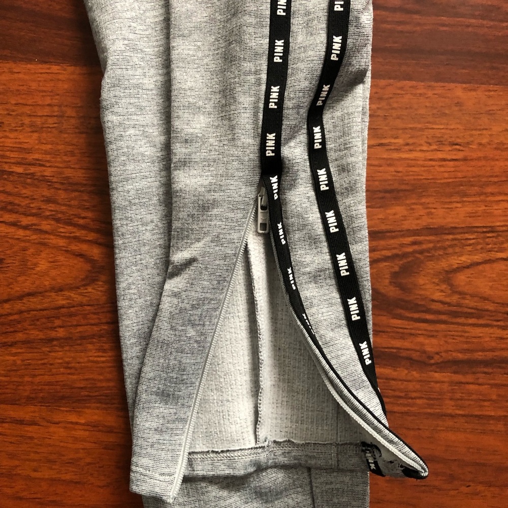 🔥Buy 2 and 3 Free Victoria Secret PINK Pants - Picture 7 of 8